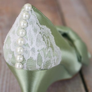 Scalloped Lace Heel Cup 1 Pearl Buttons Custom Wedding Shoes
