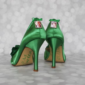EmeraldGreenPeeptoesFlashGreenTrioParentsPhotoCharm Custom Wedding Shoes 1